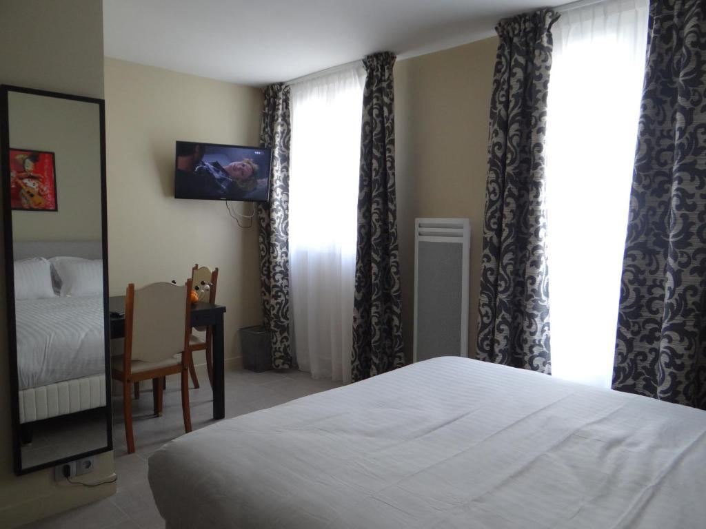 Villa Montmartre Paris Room photo